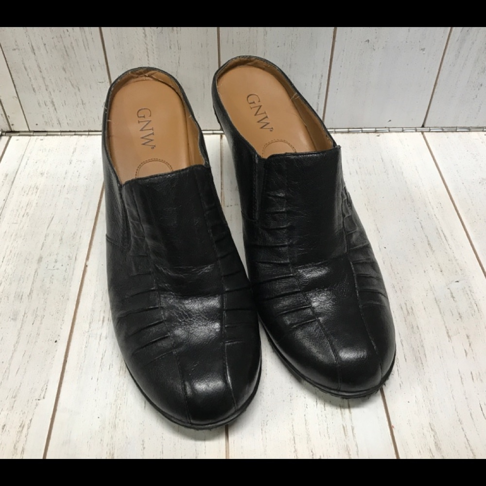 GNW Womans Black Leather Pumps Shoes Size 8.5 Monica